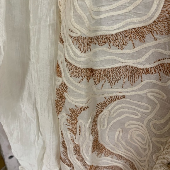 Ultra Pink blouse - Picture 3 of 4